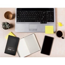 Cuaderno con gomilla antartik notes tapa dura a6 hojas rayas negro 100 hojas 80 gr fsc