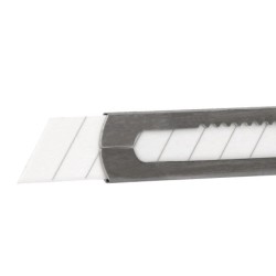 Cuter q-connect metalico ancho cuchilla ceramica 18 mm xd- c78 con clip blister 1 unidad