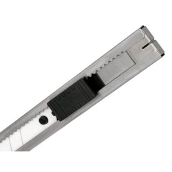 Cuter q-connect metalico ancho cuchilla ceramica 18 mm xd- c78 con clip blister 1 unidad