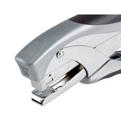 Grapadora rexel de tenaza squale 56 metalica capacidad de grapado 25 hojas usa grapas 24/6 y 26/6 color