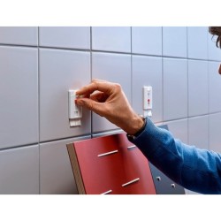 Clavo autoadhesivo tesa sujecion hasta 4 kg uso azulejos removible blister de 2 unidades