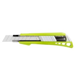 Cuter q-connect plastico ancho con guia metalica cuchilla ceramica 18 mm xd-43 blister 1 unidad