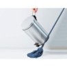 Papelera metalica q-connect con pedal cromada 32x21 cm capacidad 6 litros