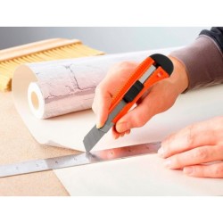 Cuter q-connect plastico ancho retractil cuchilla 18 mm xd-38 blister 1 unidad