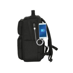 Mochila safta 2 bolsillos portatil 15,6''  usb real madrid premium 440x310x130 mm