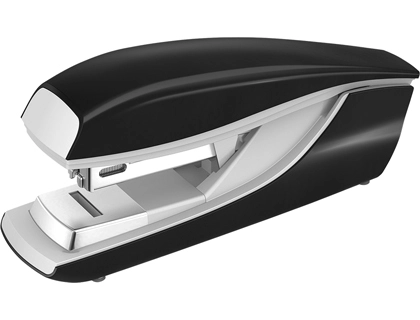 Grapadora Petrus 236 Negro Capacidad 30 Hojas